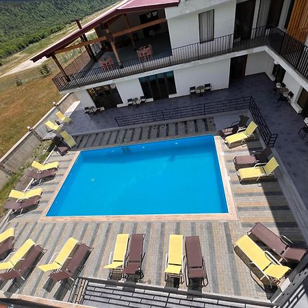 Anne'S Hotel In Mestia Luaran gambar